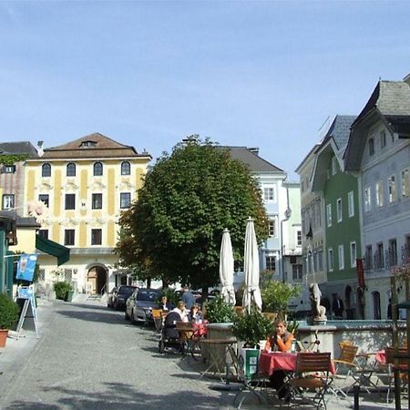 Gewoelbezimmer Am Marktplatz Gmunden Exterior foto